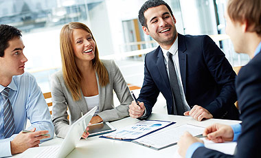 塑胶行业如何正确地选择万搏(中国),塑胶万搏(中国)选型注意事项